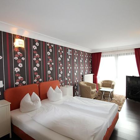 Apartmenthaus Alt Graz Дюселдорф Стая снимка