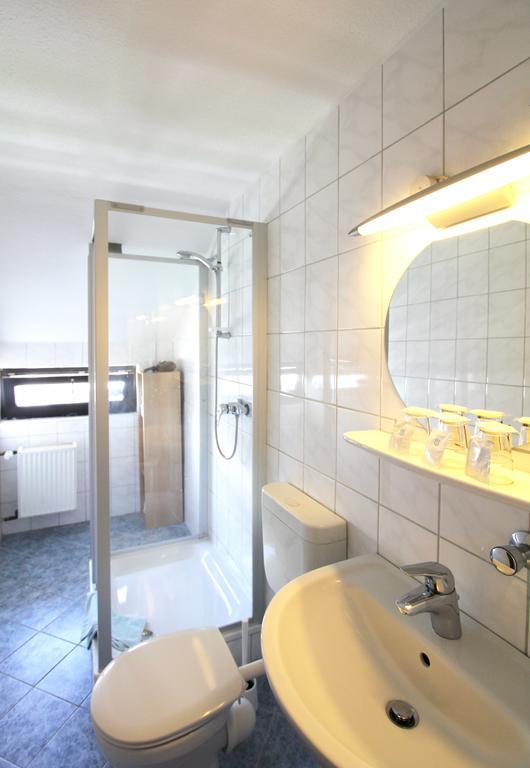 Apartmenthaus Alt Graz Дюселдорф Стая снимка