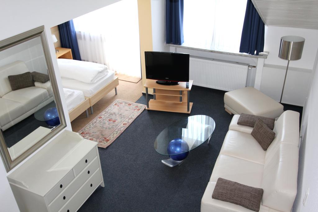Apartmenthaus Alt Graz Дюселдорф Стая снимка