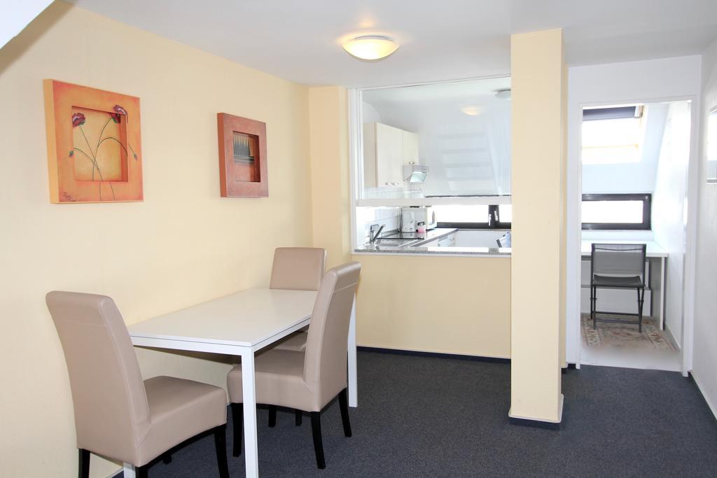 Apartmenthaus Alt Graz Дюселдорф Екстериор снимка