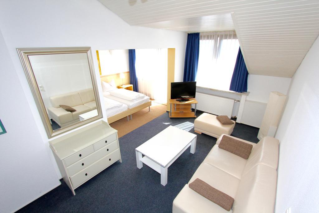 Apartmenthaus Alt Graz Дюселдорф Екстериор снимка